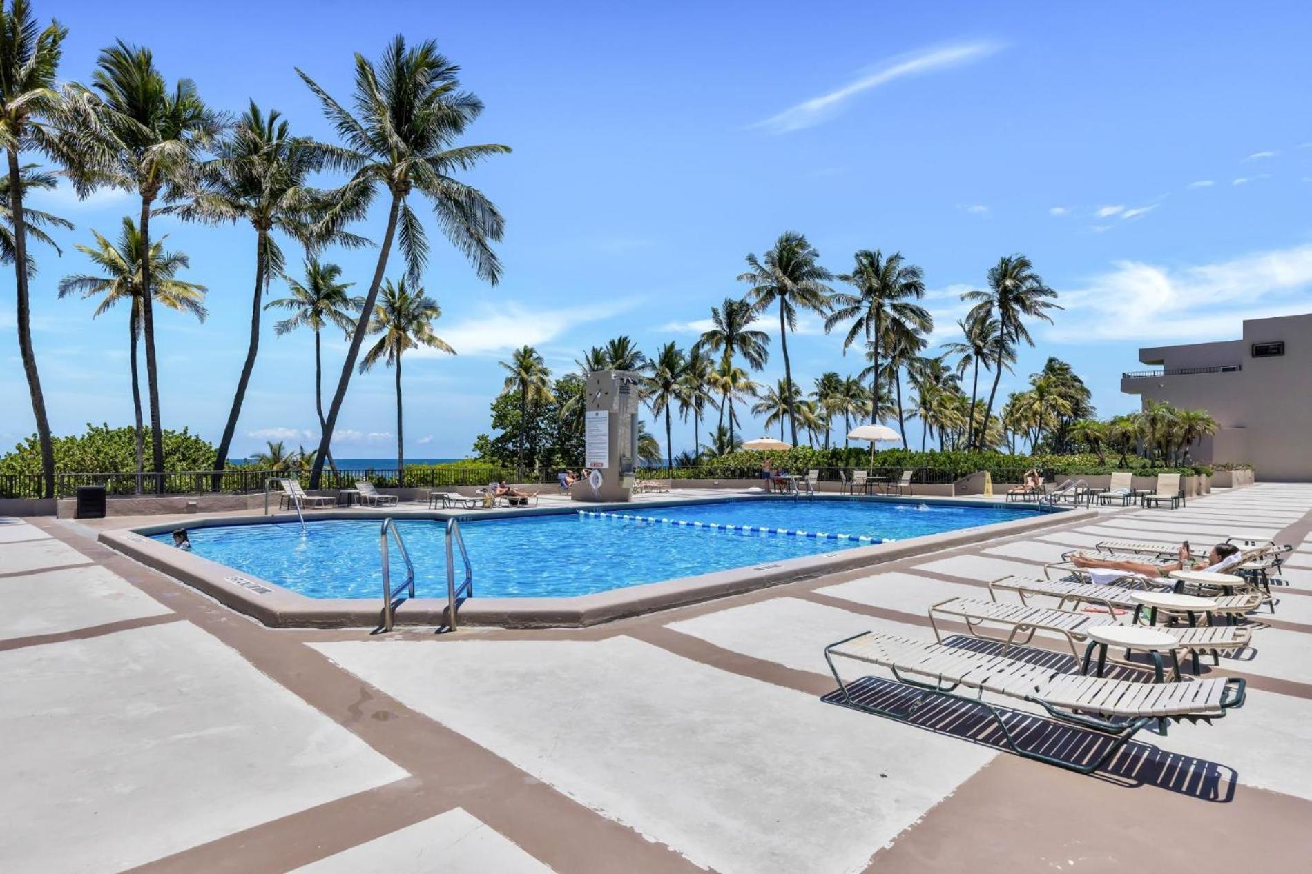 3 Bed Botanica Key Biscayne * Miami