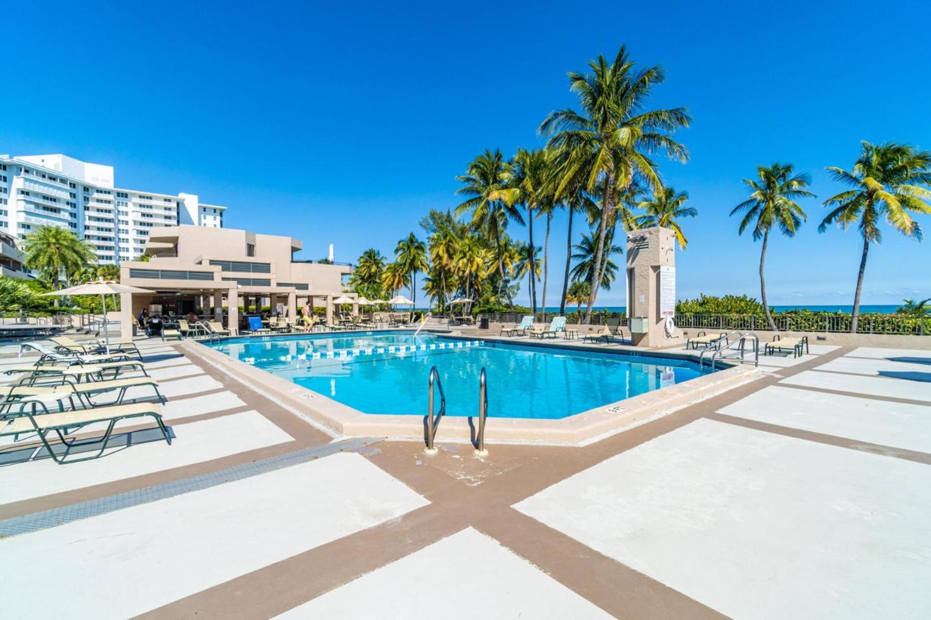3 Bed Botanica Key Biscayne Apartment Miami