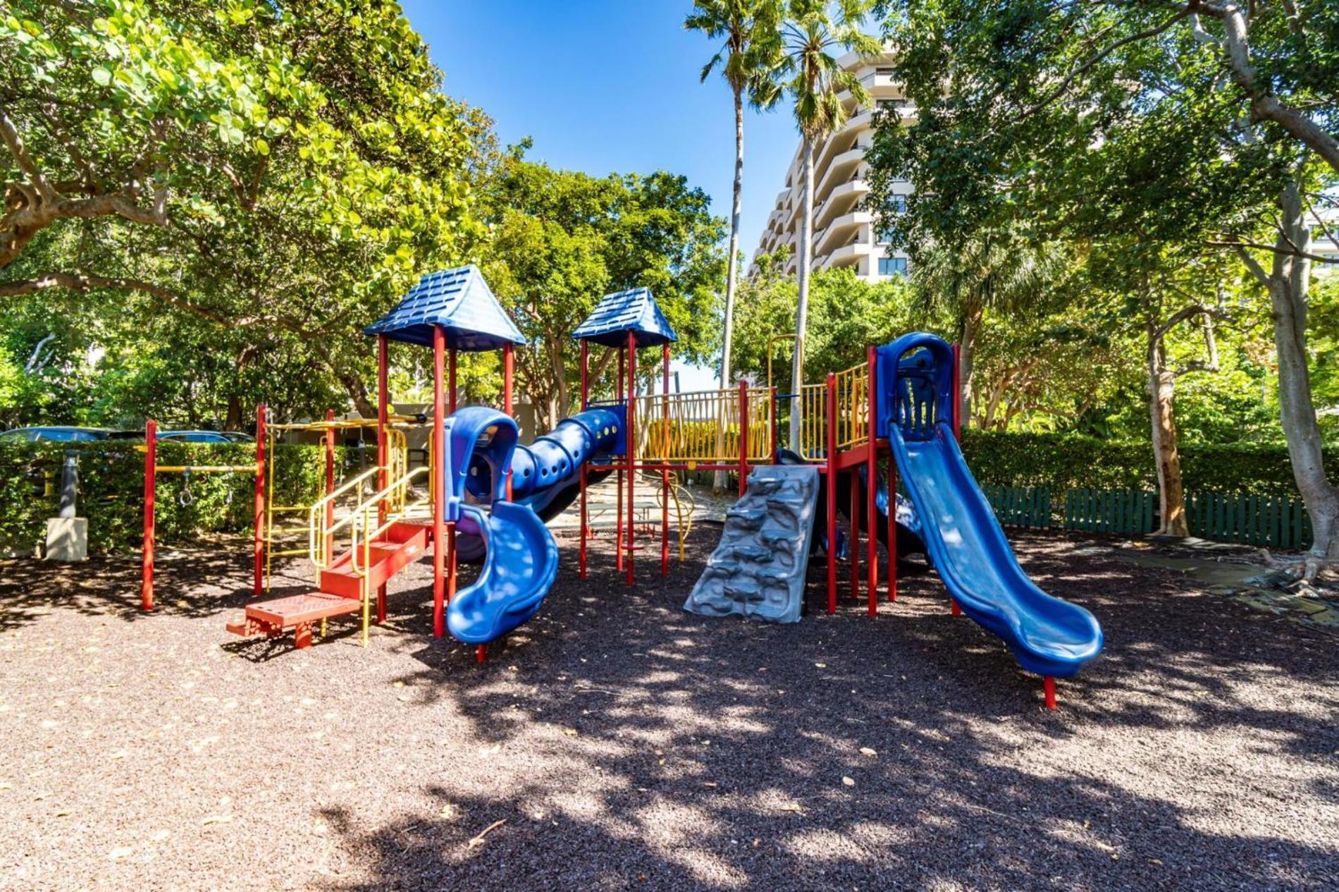 3 Bed Botanica Key Biscayne Miami